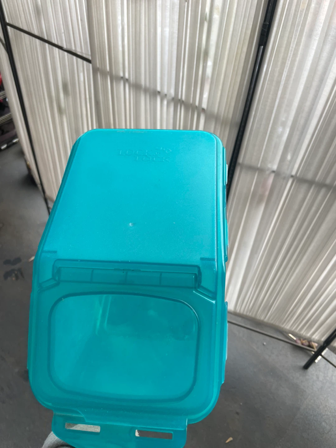 LocknLock Food Storage Containers - Set of 4 - photo 3