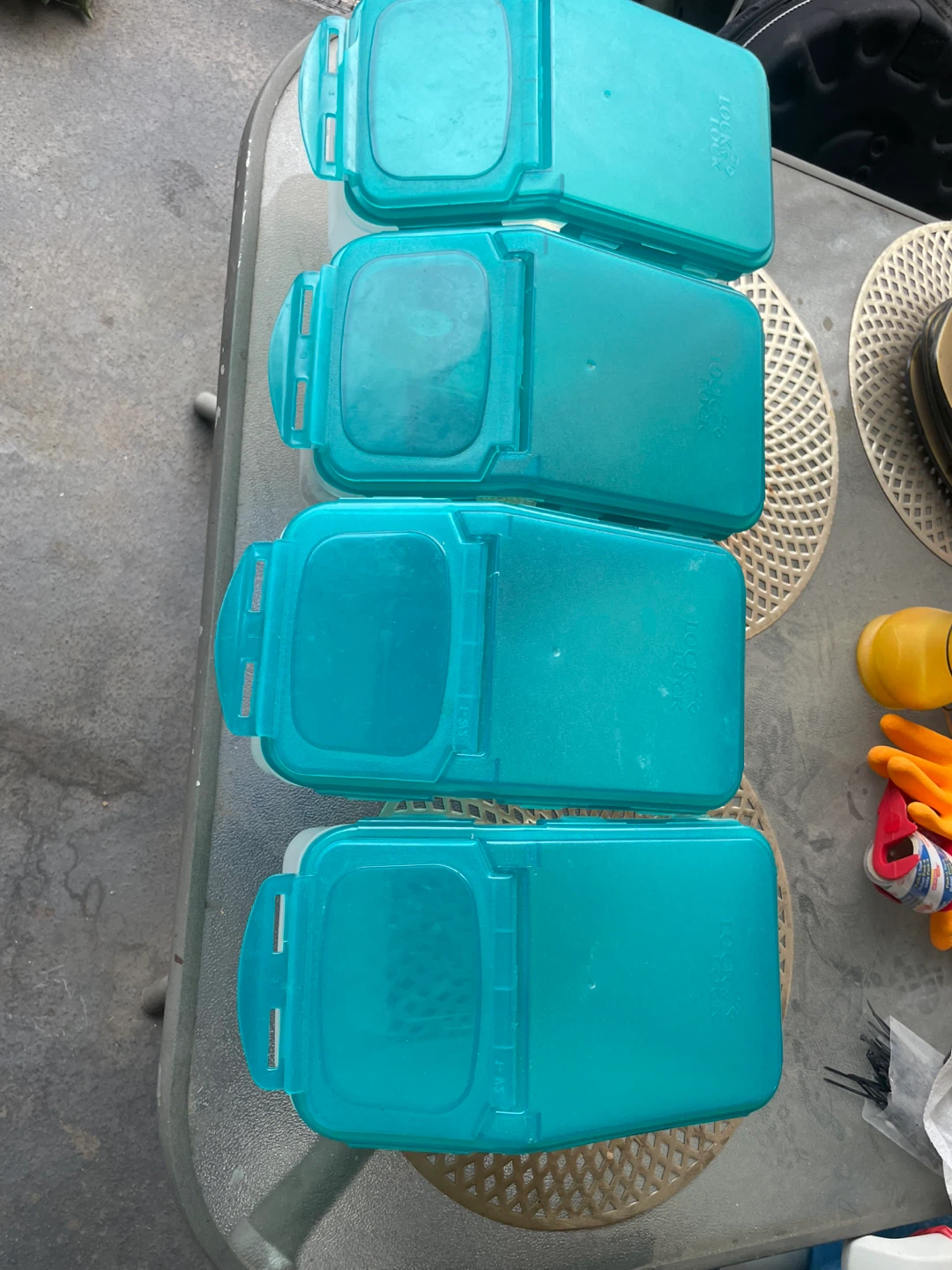 LocknLock Food Storage Containers - Set of 4 - photo 4