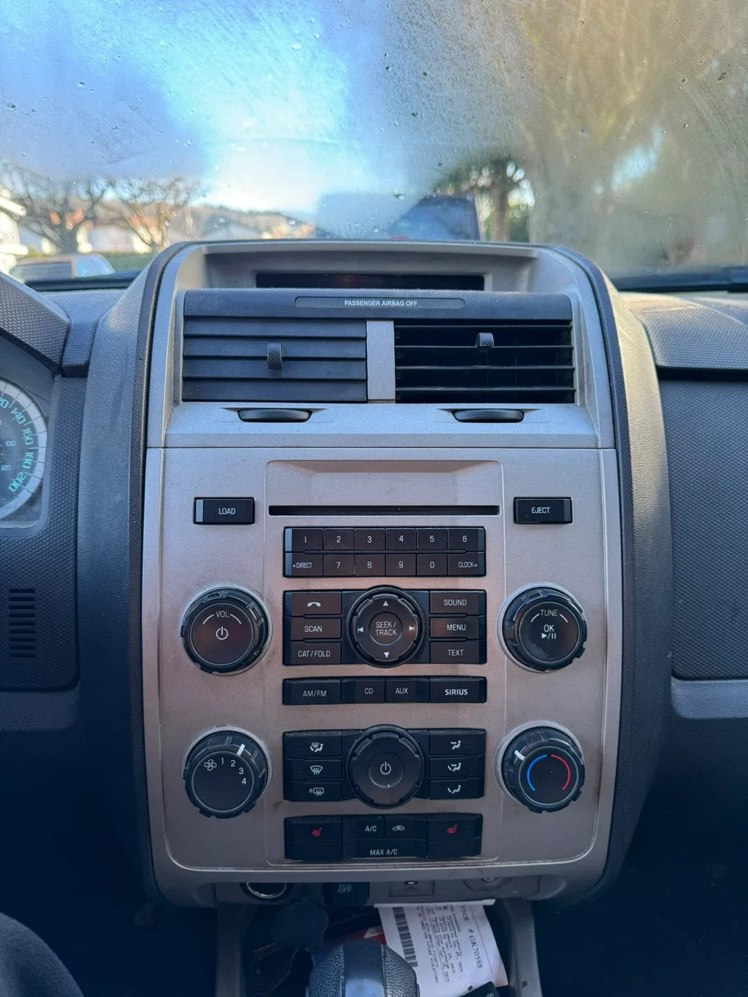 Ford Escape SUV image indicator(7)