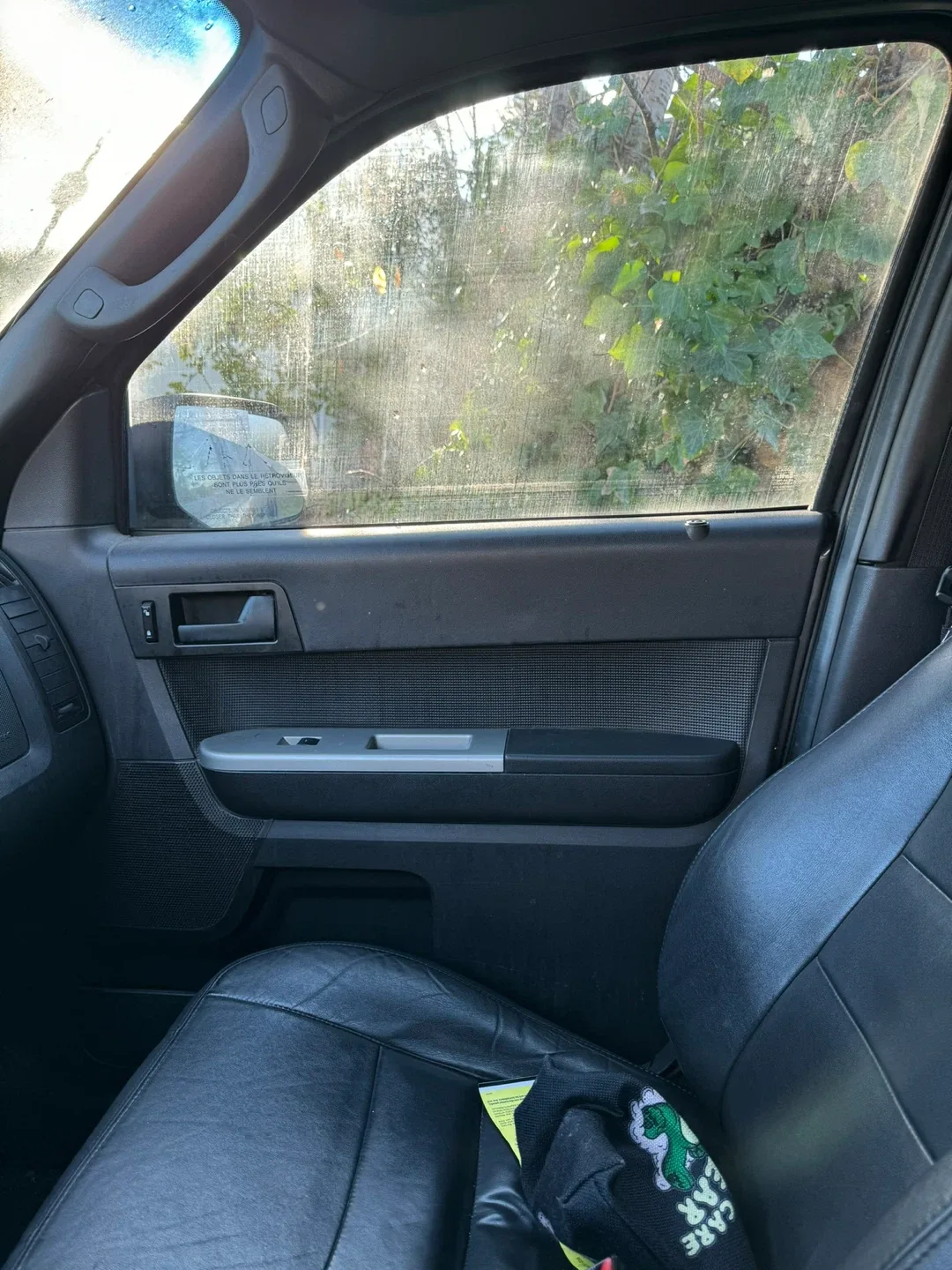 Ford Escape SUV image indicator(8)