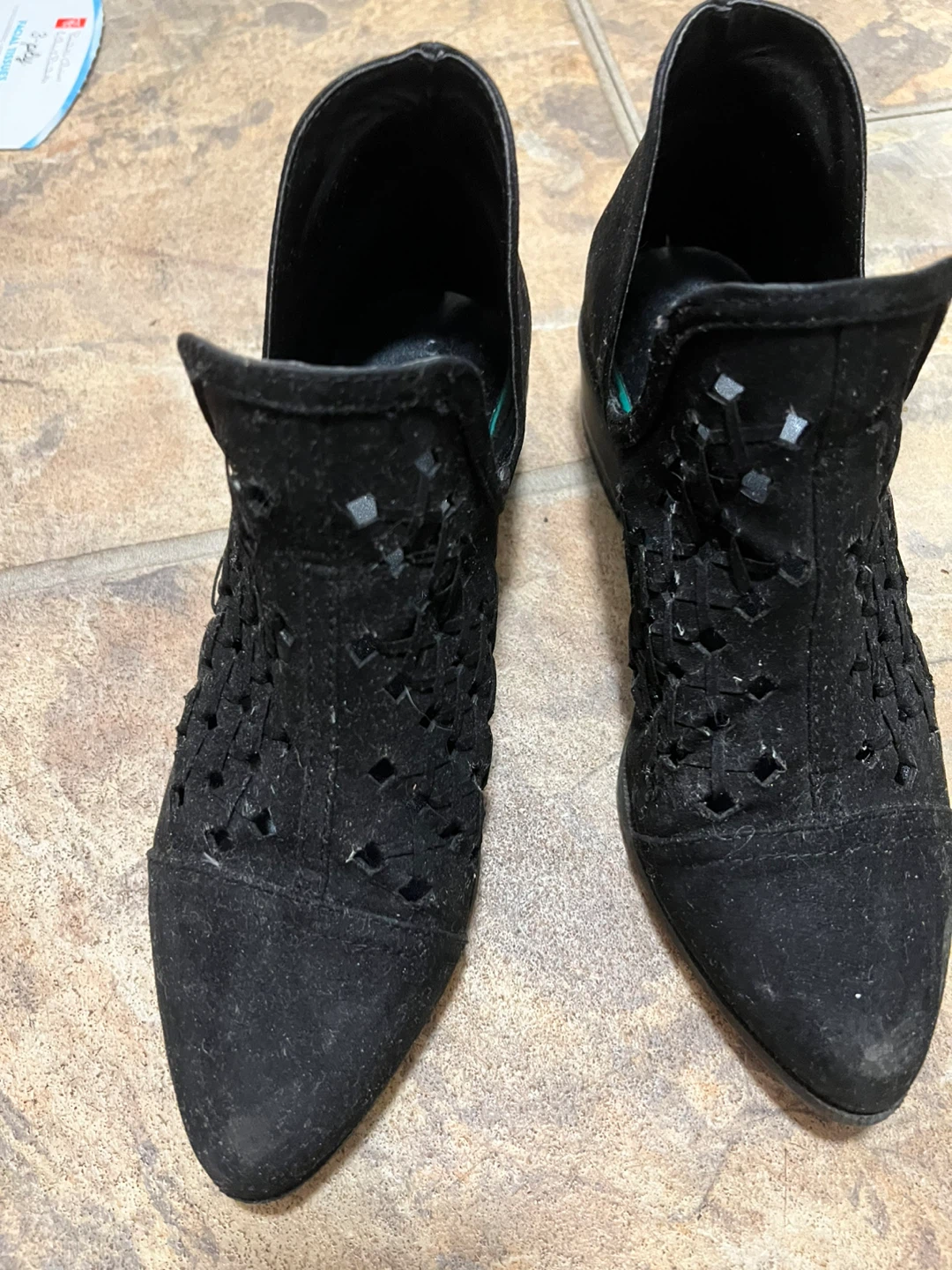 ⭐️⭐️⭐️Brand: Expression Black Ankle Boots - Size 6