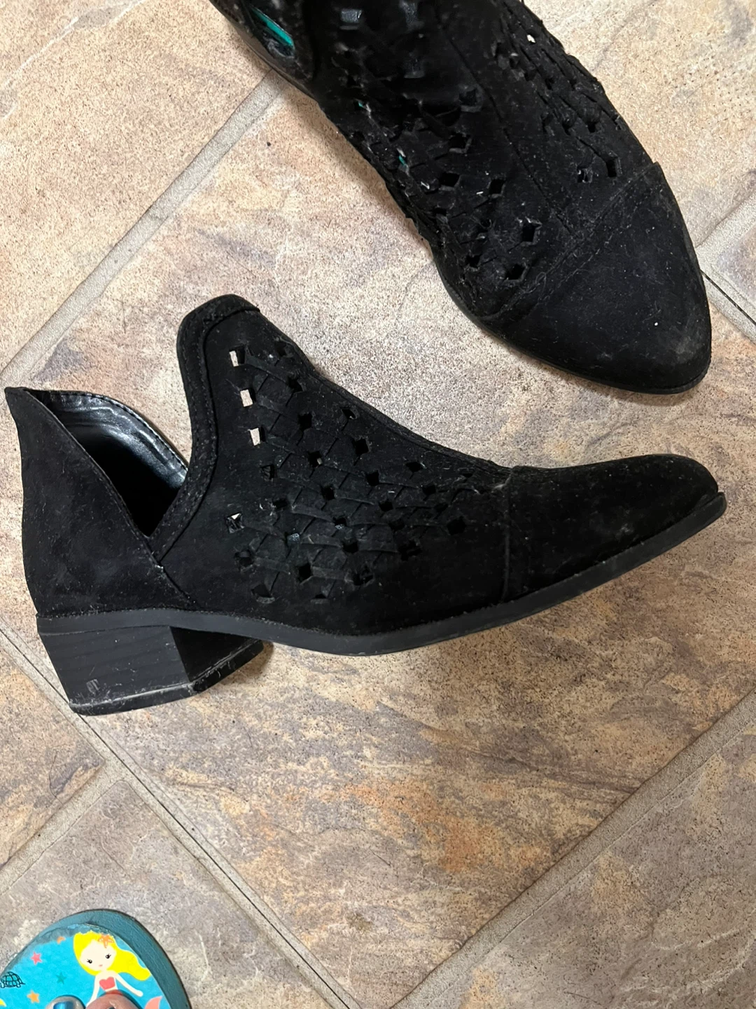 ⭐️⭐️⭐️Brand: Expression Black Ankle Boots - Size 6 - photo 3