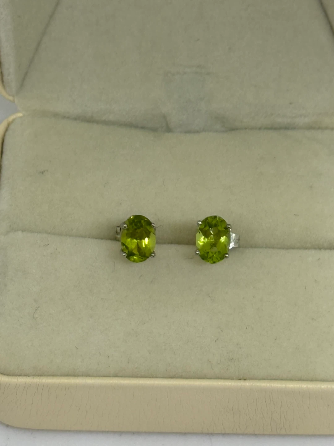 Natural Peridot S925 Silver Stud Earrings