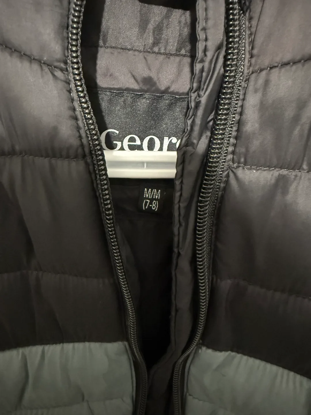 George Puffer Jacket - Size M (7-8) image indicator(2)