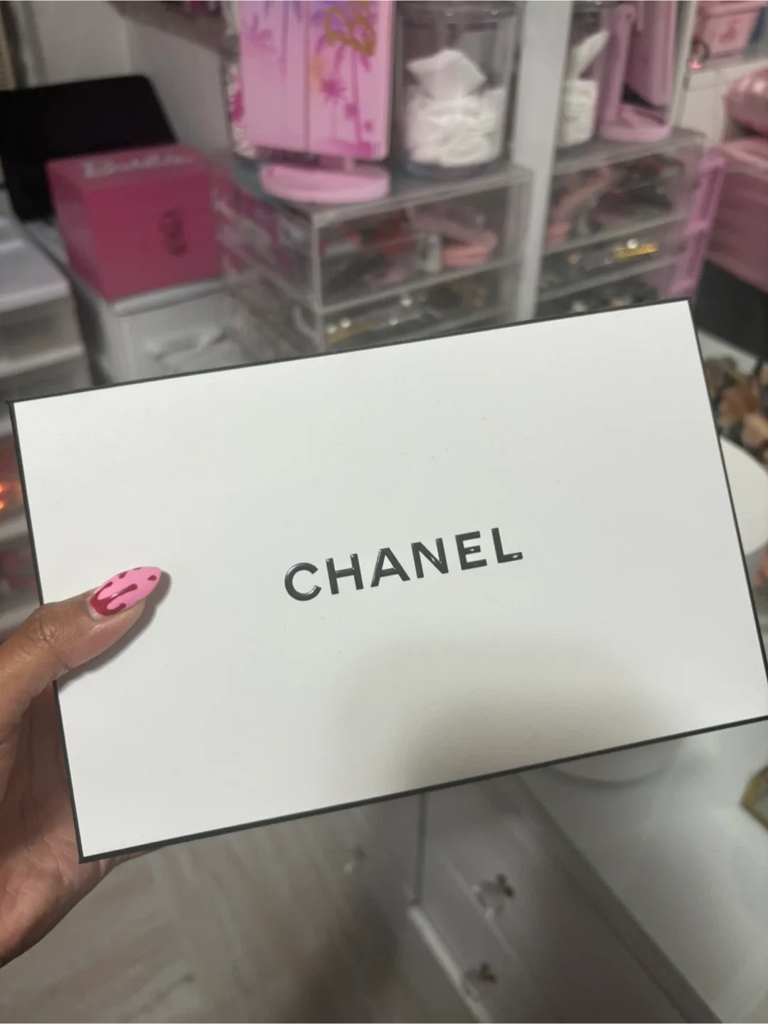 Chanel Box image indicator(3)