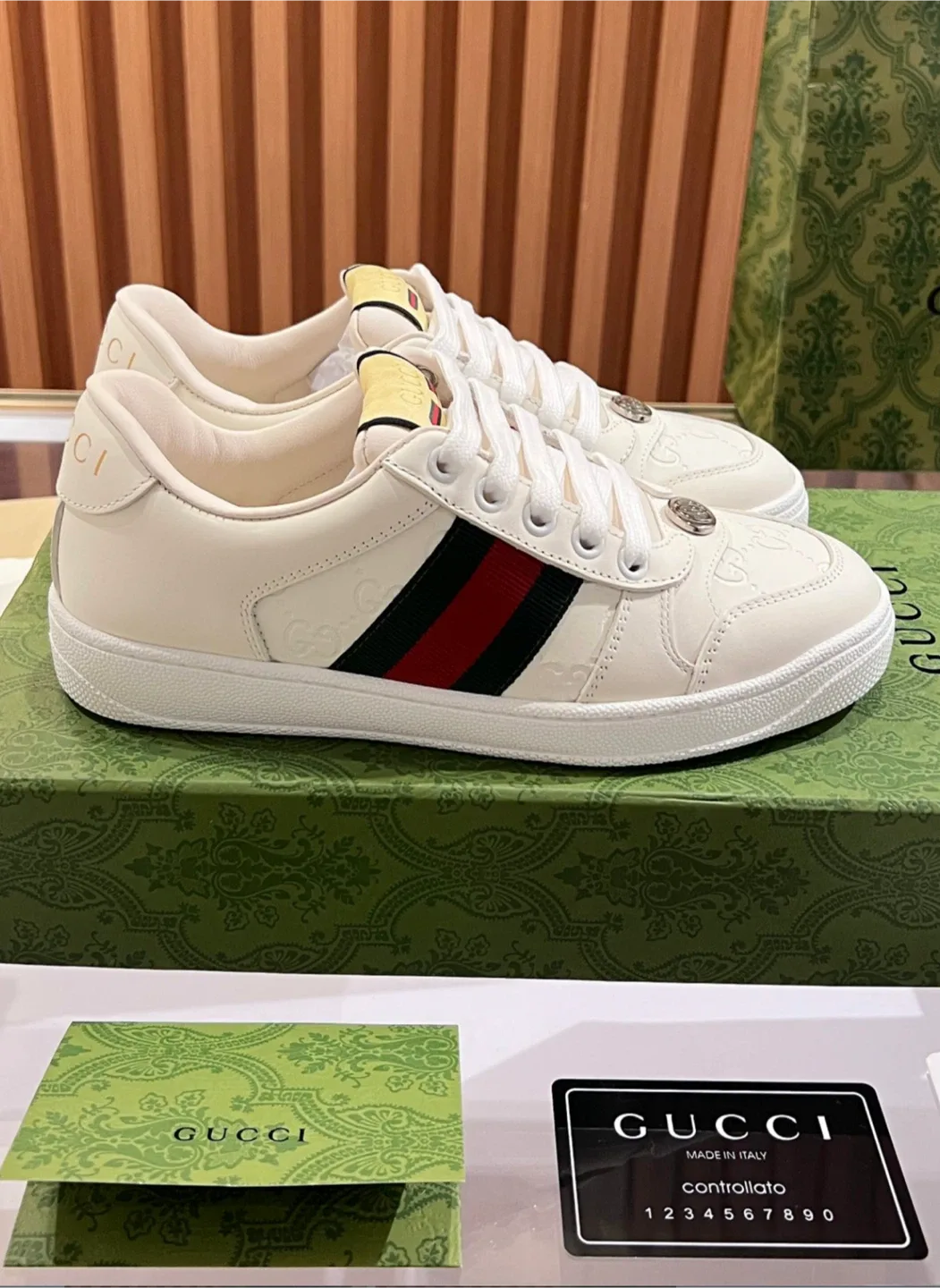 Gucci White Leather Sneakers image indicator(4)