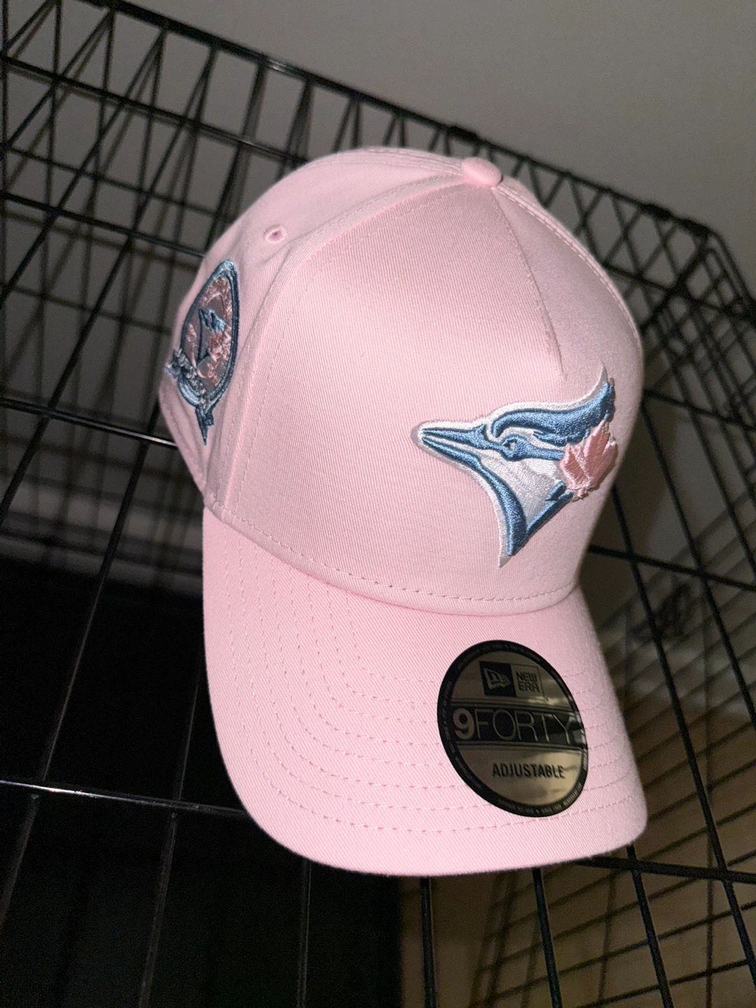 New Era Toronto Blue Jays 9FORTY Adjustable Cap - Pink
