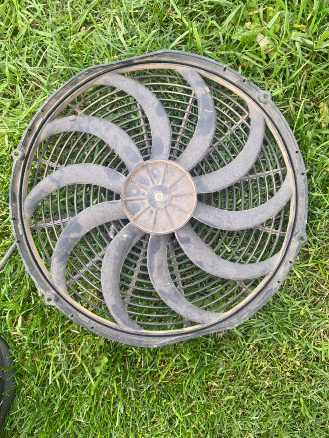 Automotive Cooling Fan - photo 2