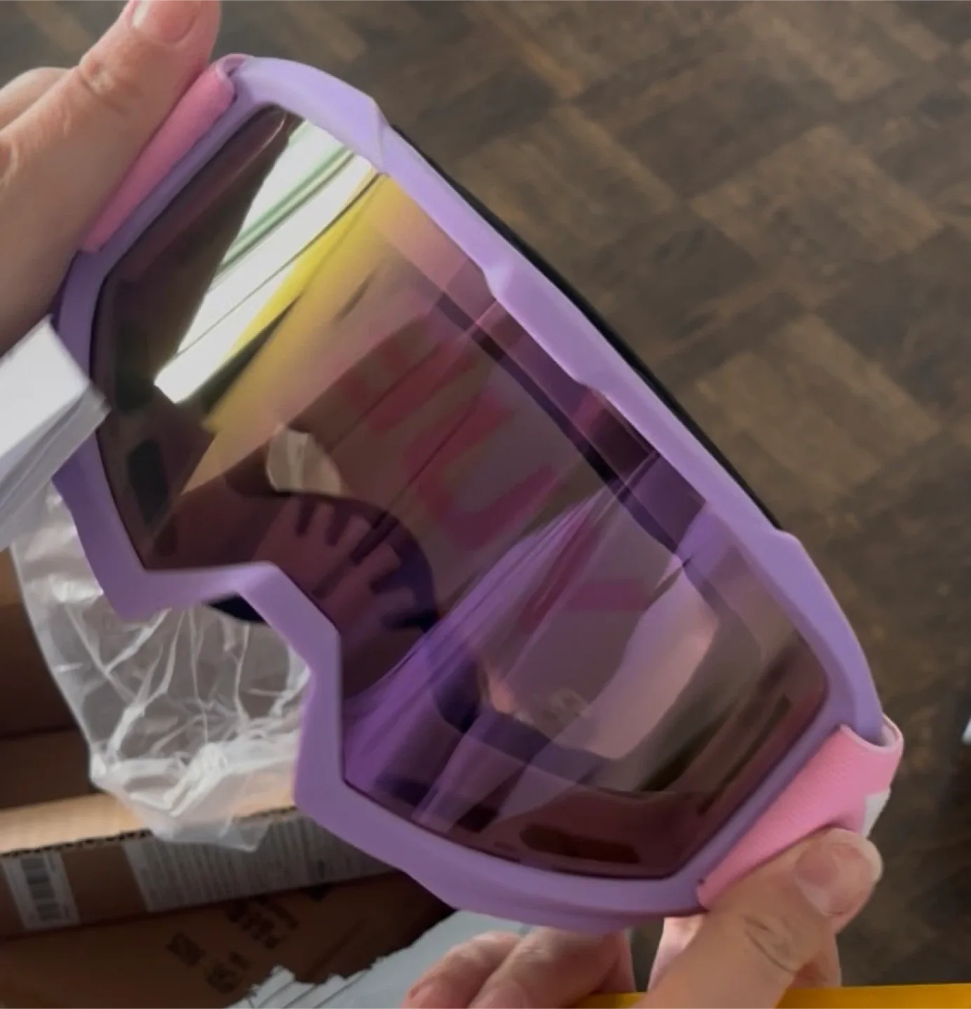 Snow Goggles - Lilac/Pink image indicator(2)