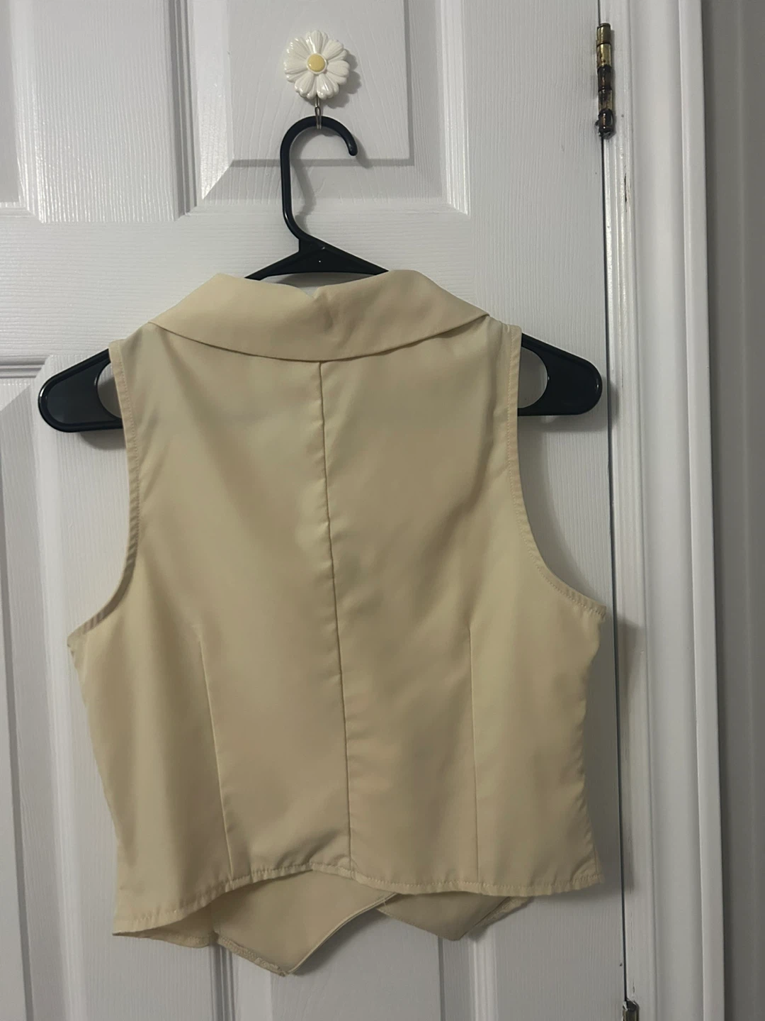 Beige Vest and Pleated Skirt Set - photo 2