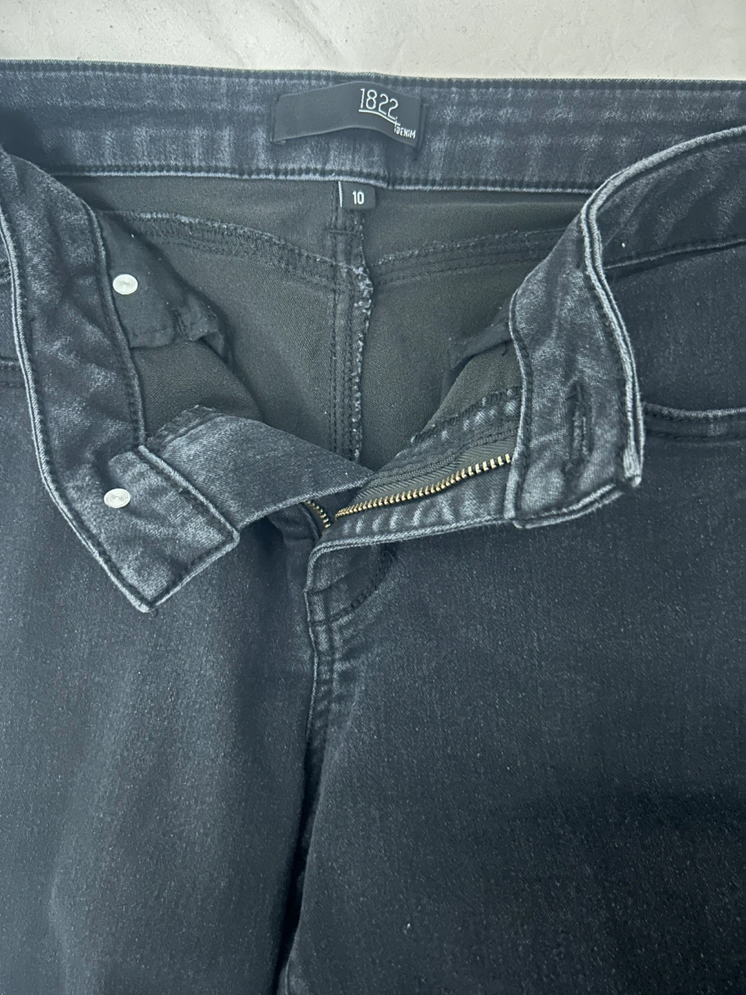1822 Denim Black Jeans - Size 10 - photo 3