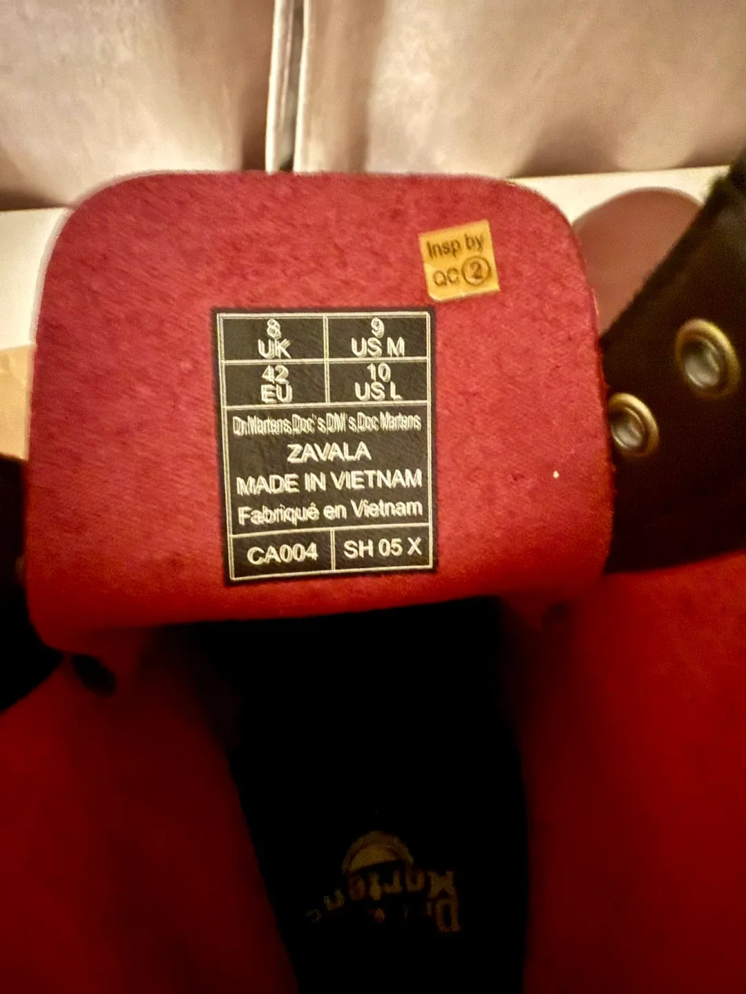 Dr. Martens Zavala Boots Cherry Red US 10 image indicator(5)