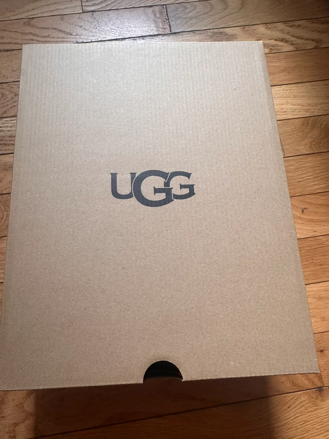 UGG Classic Mini Boot - Size 7 - Taupe - photo 2