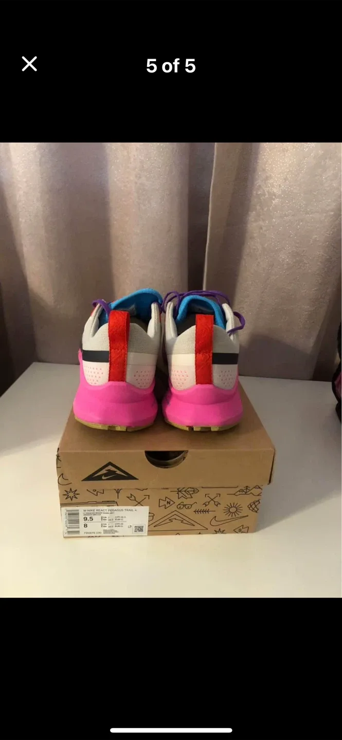 Nike Pegasus Trail 4 Size 9.5 US image indicator(4)