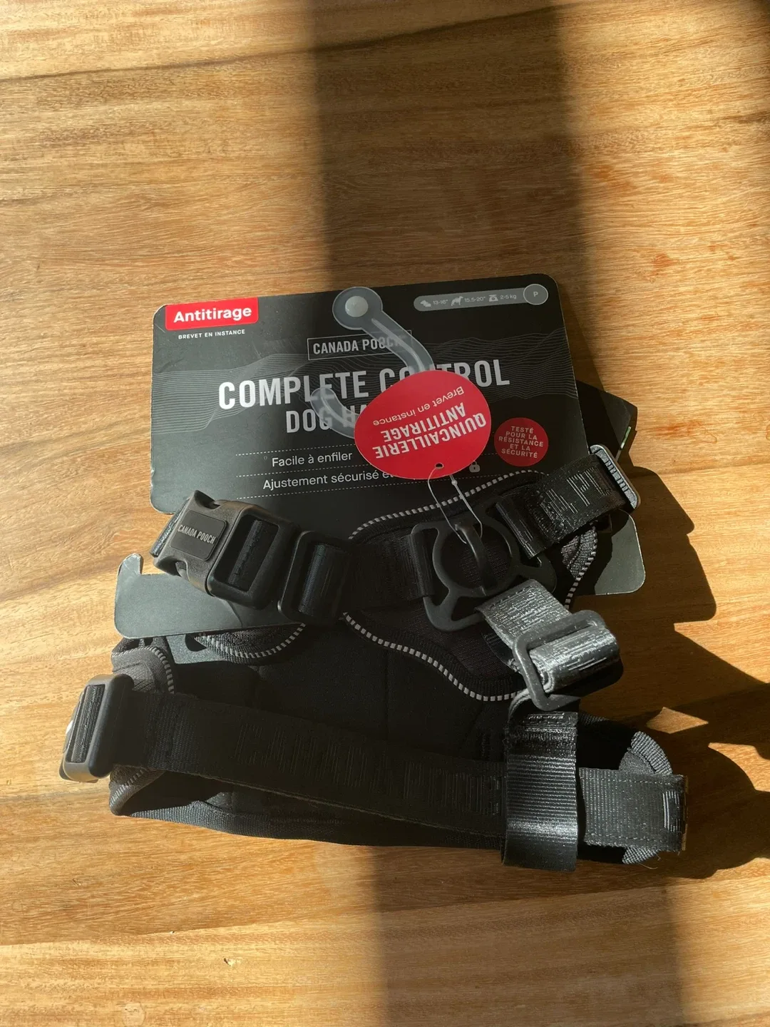 Canada Pooch Total Control (No Pull) Dog Harness - Size Small image indicator(2)