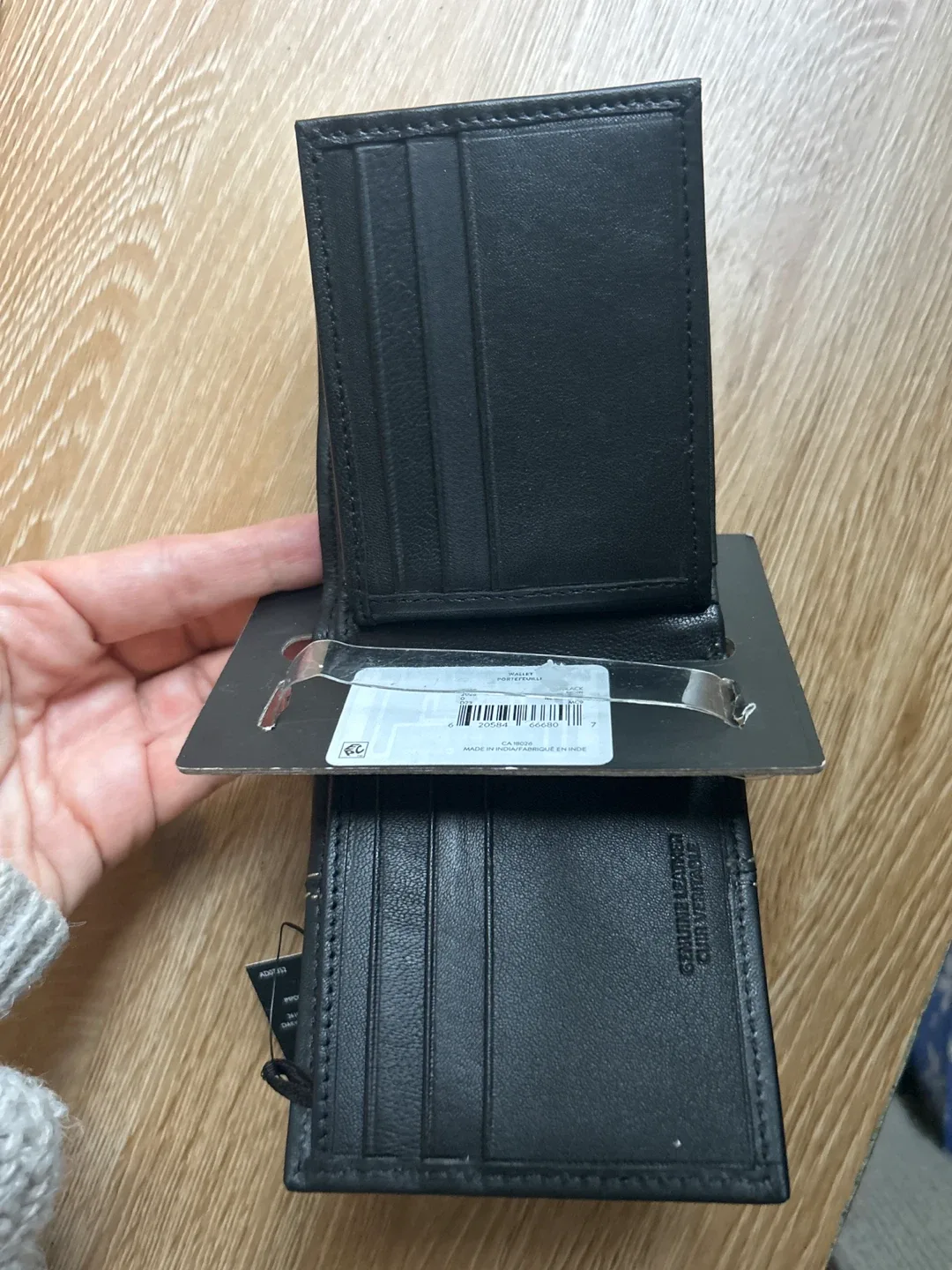 Genuine Leather Black Wallet image indicator(3)