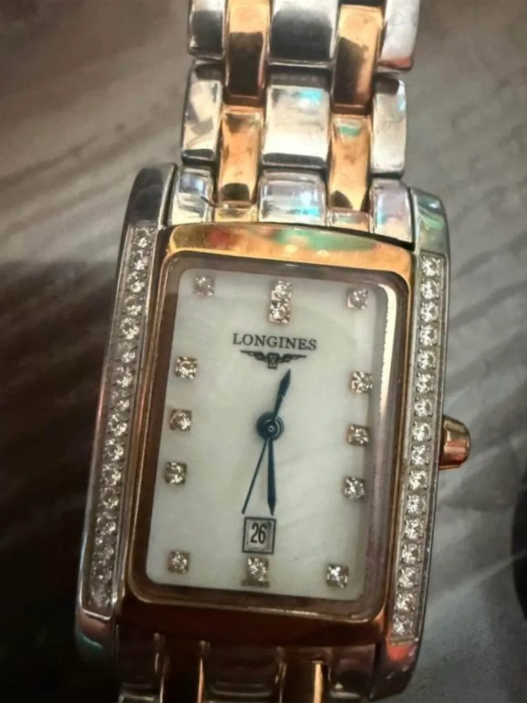 Longines Mini Dolcevita Watch image indicator(3)