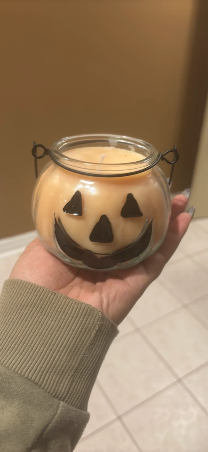 Pumpkin Face Candle