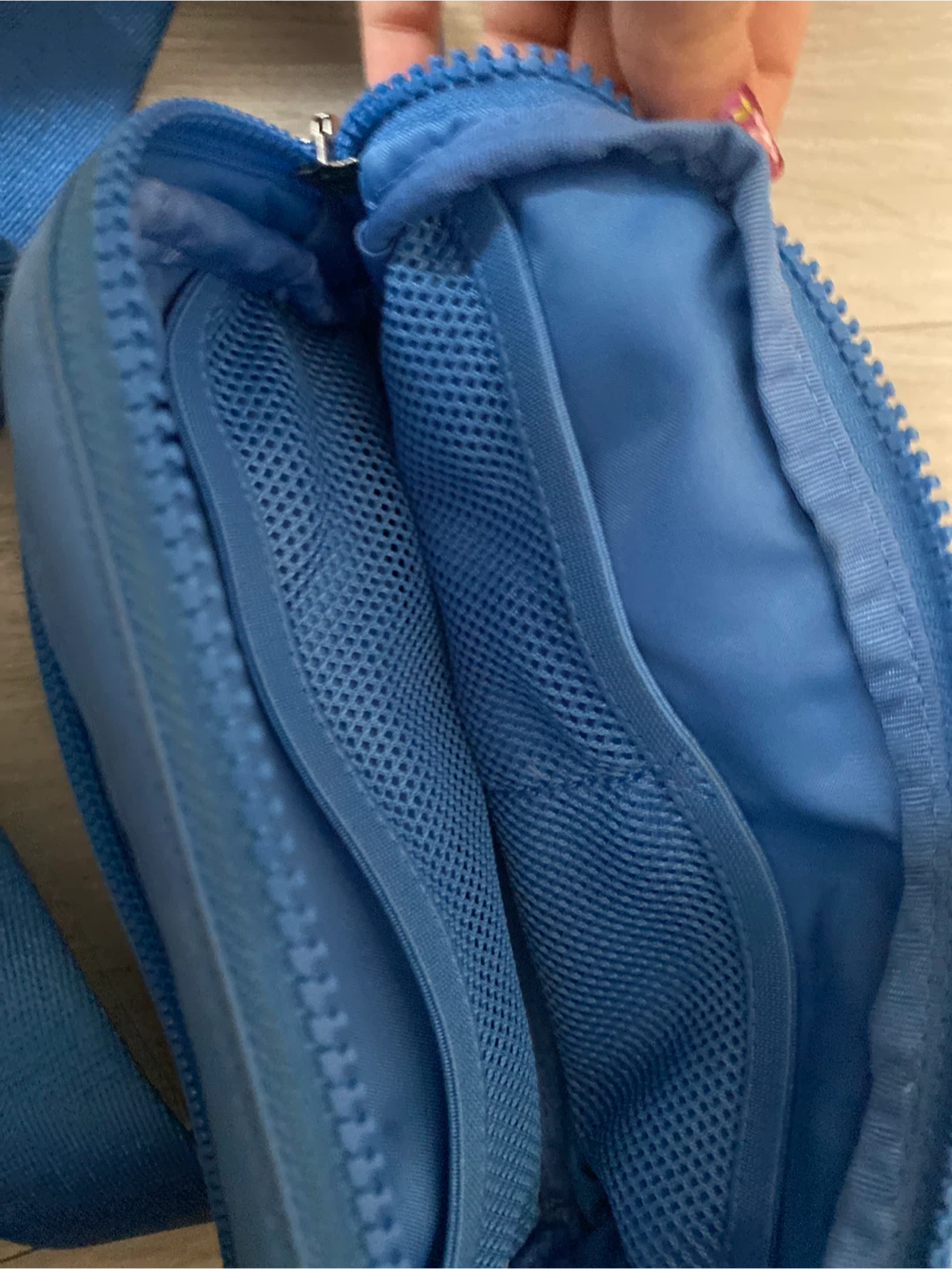 Lululemon Blue Belt Bag - photo 2