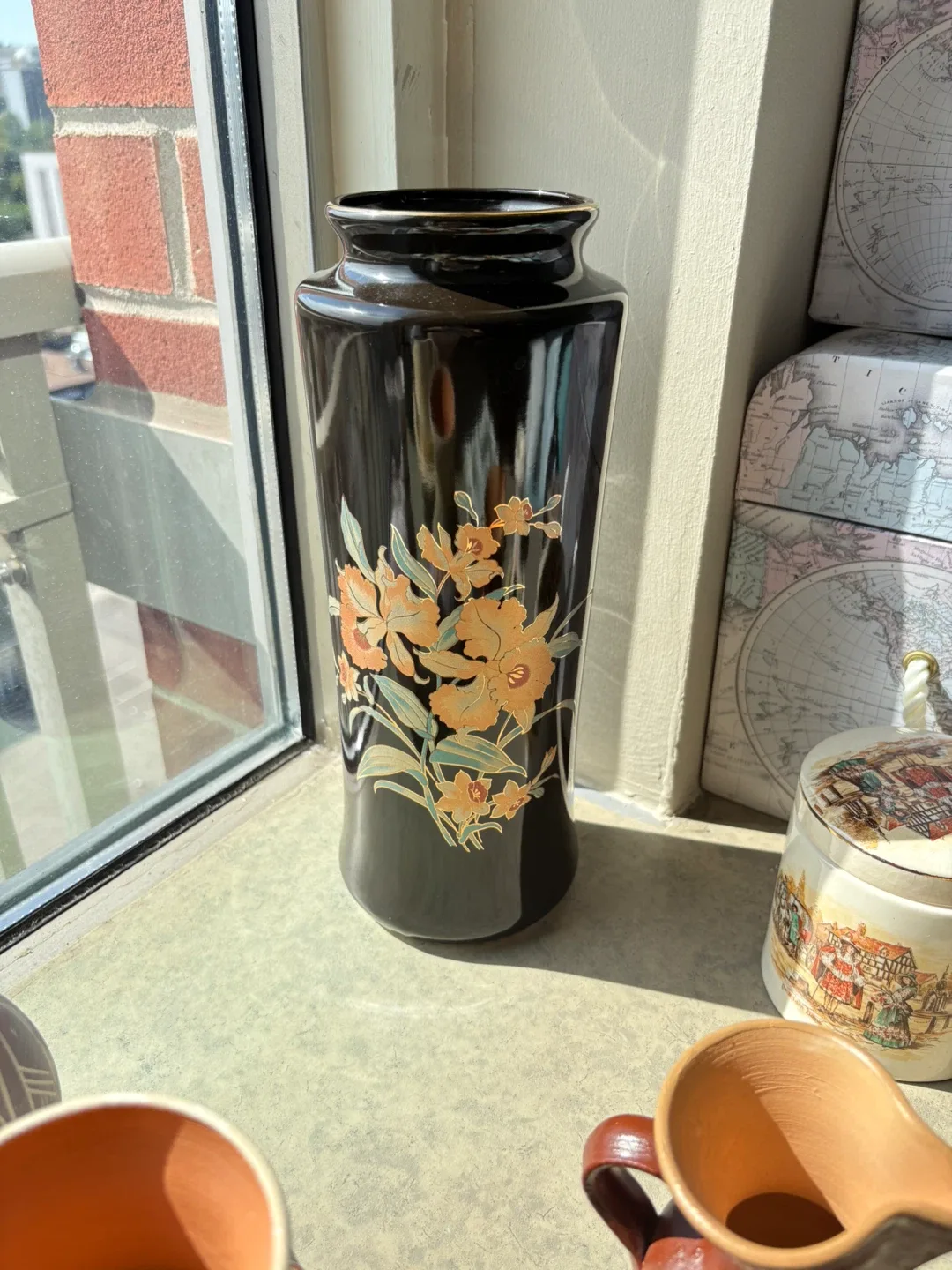 Assorted Decorative Vases and Trinket Boxes image indicator(2)