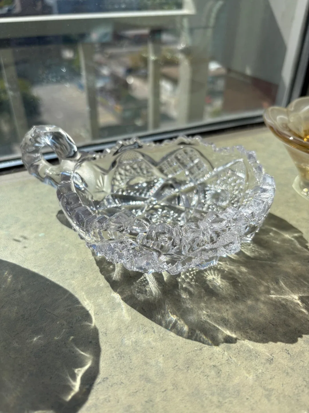 Crystal Vases & Bowls image indicator(4)