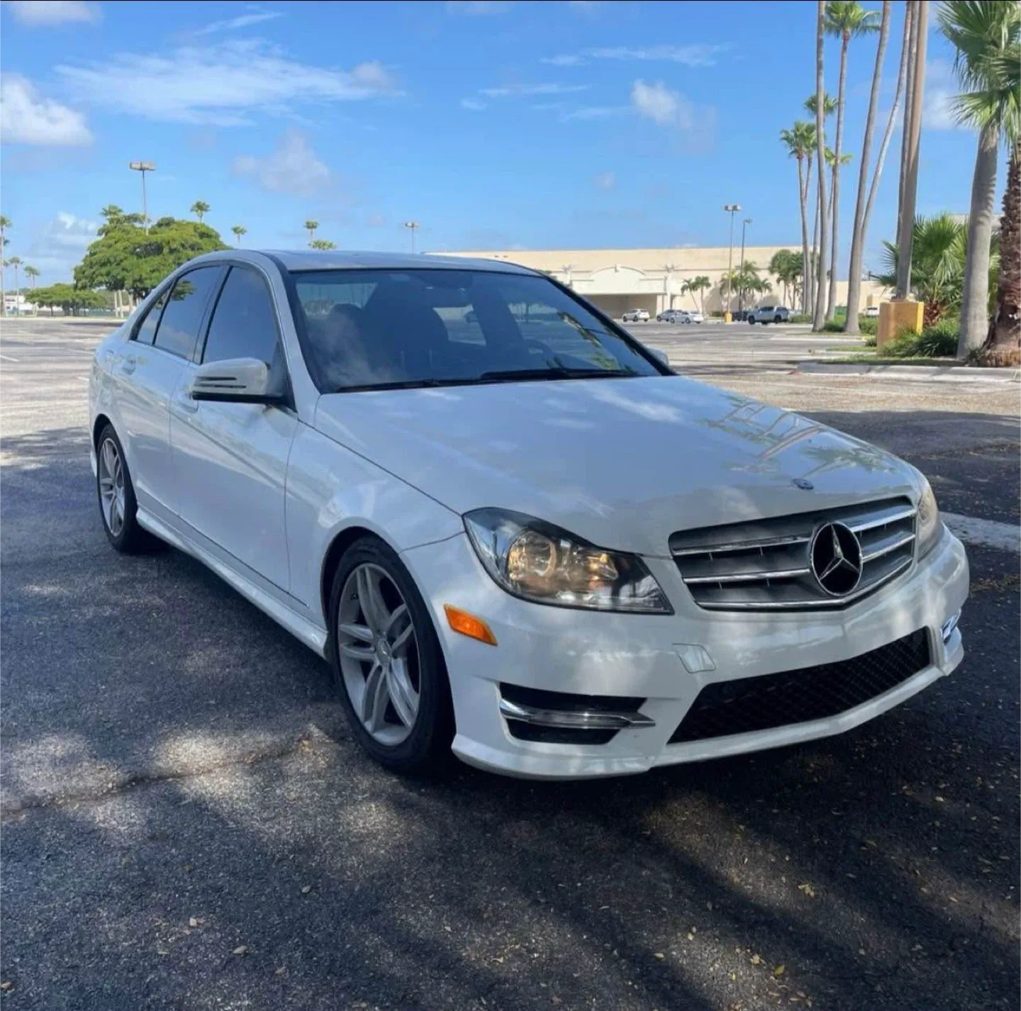 2014 Mercedes-Benz C300 4MATIC image indicator(7)