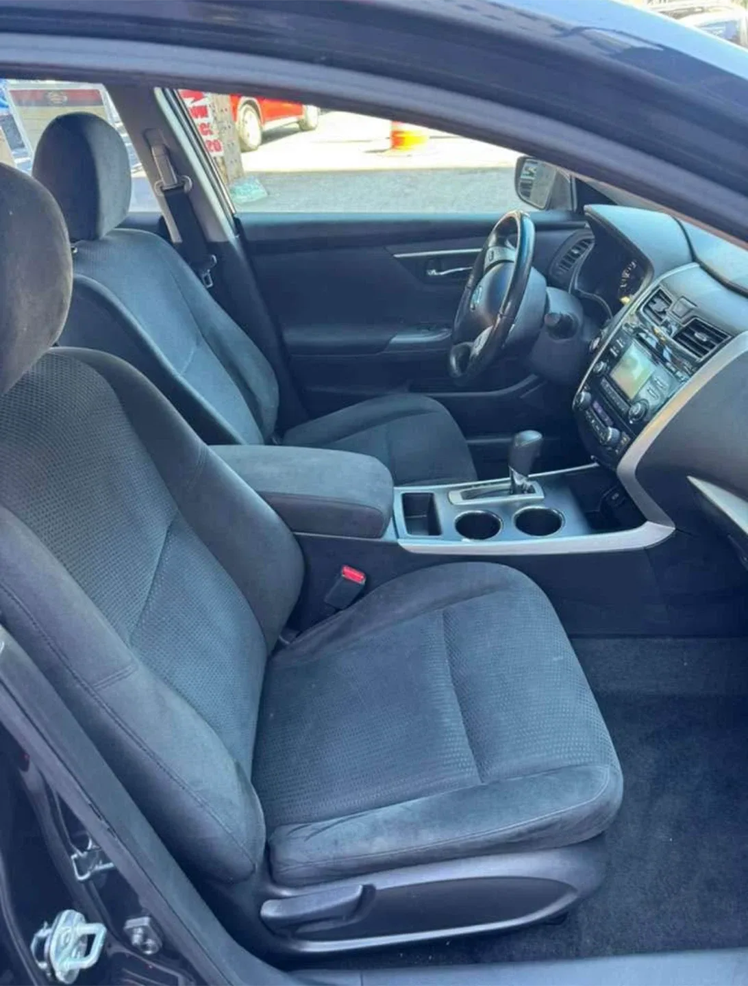 2015 Nissan Altima 2.5 SV image indicator(6)