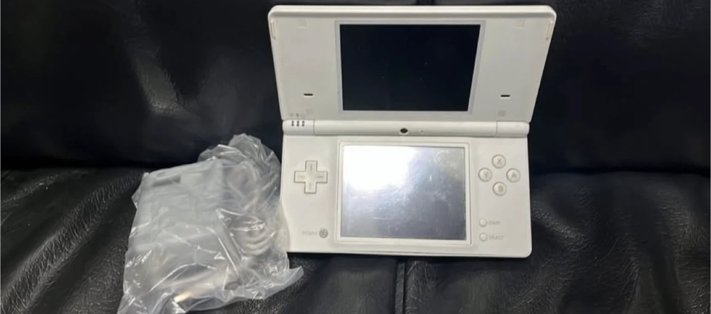 Nintendo DS White with Charger