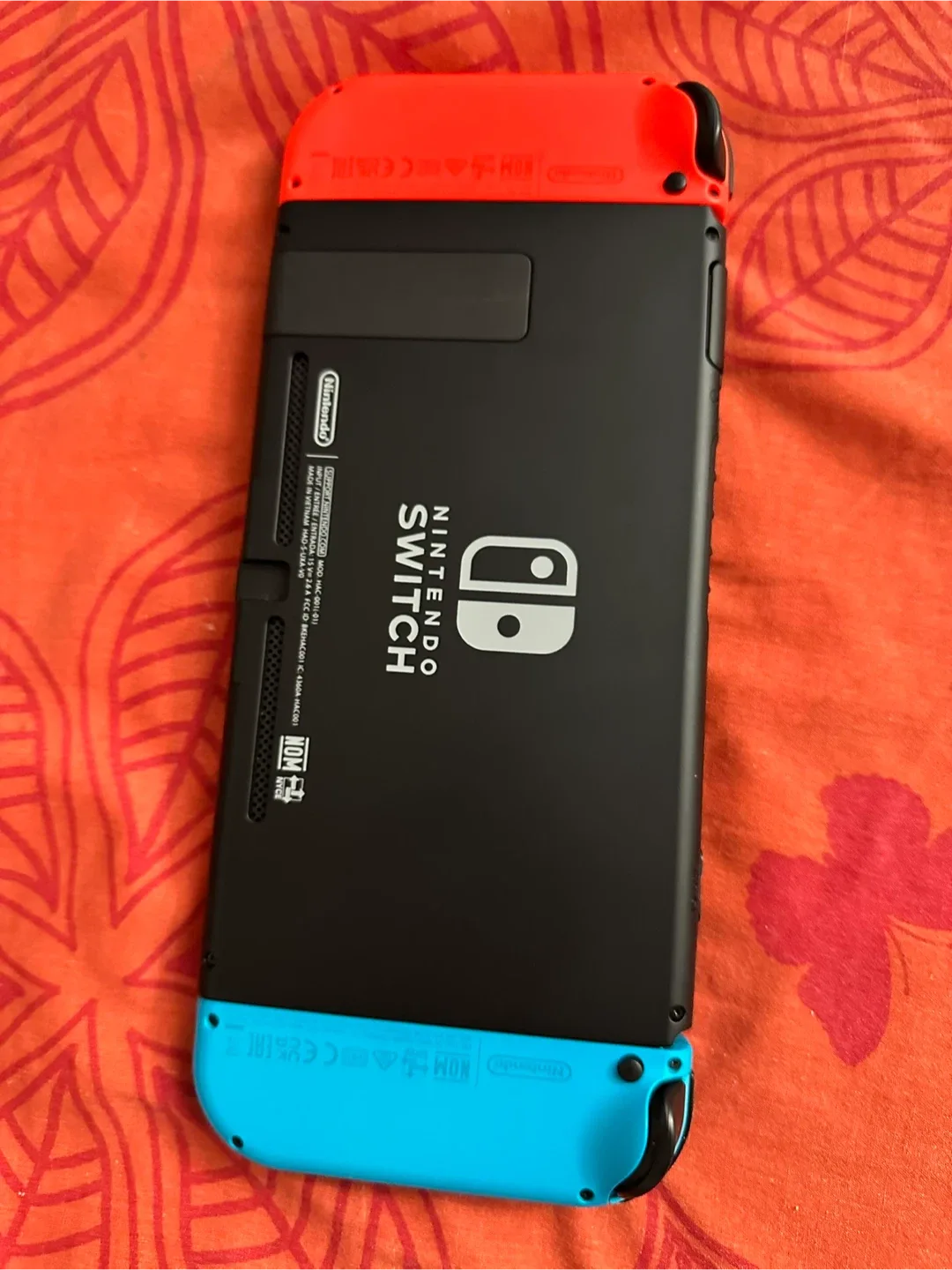 Nintendo Switch Console with Dock image indicator(2)