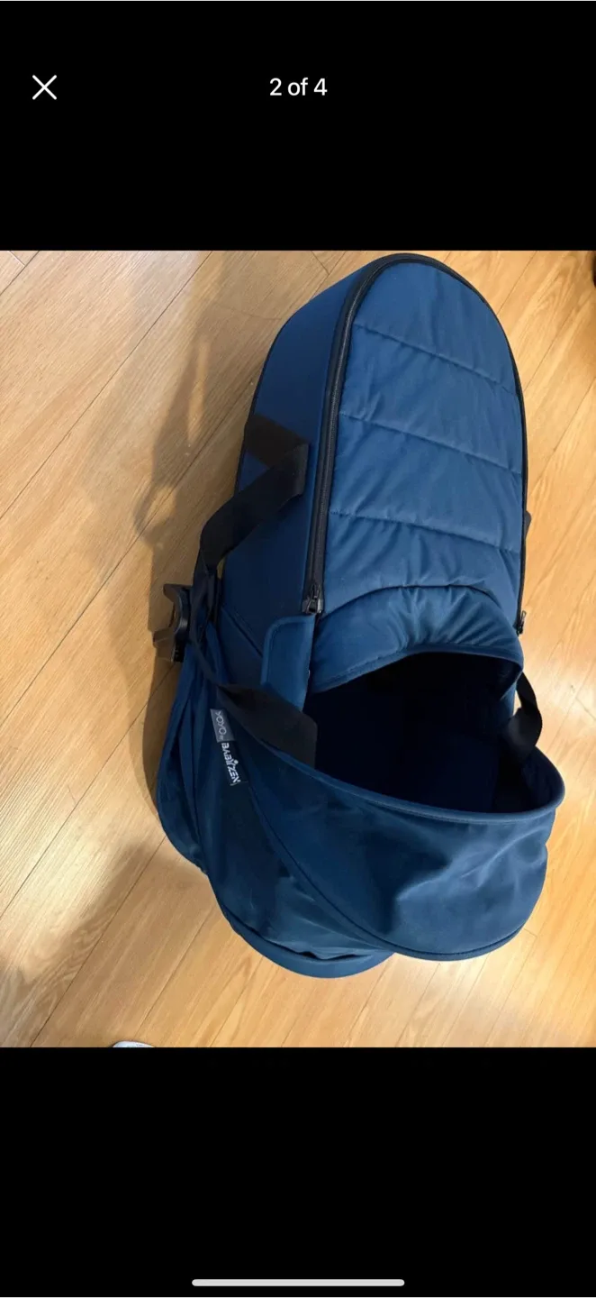 Babyzen YOYO Bassinet with Adapters (Navy, like new) image indicator(2)