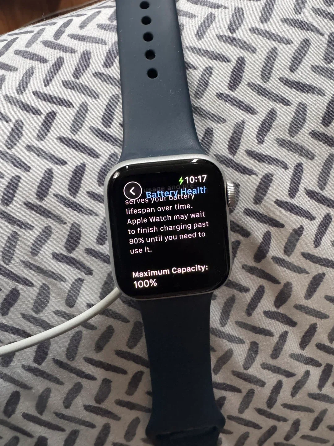 Apple Watch with Blue Band - 100% Battery image indicator(3)