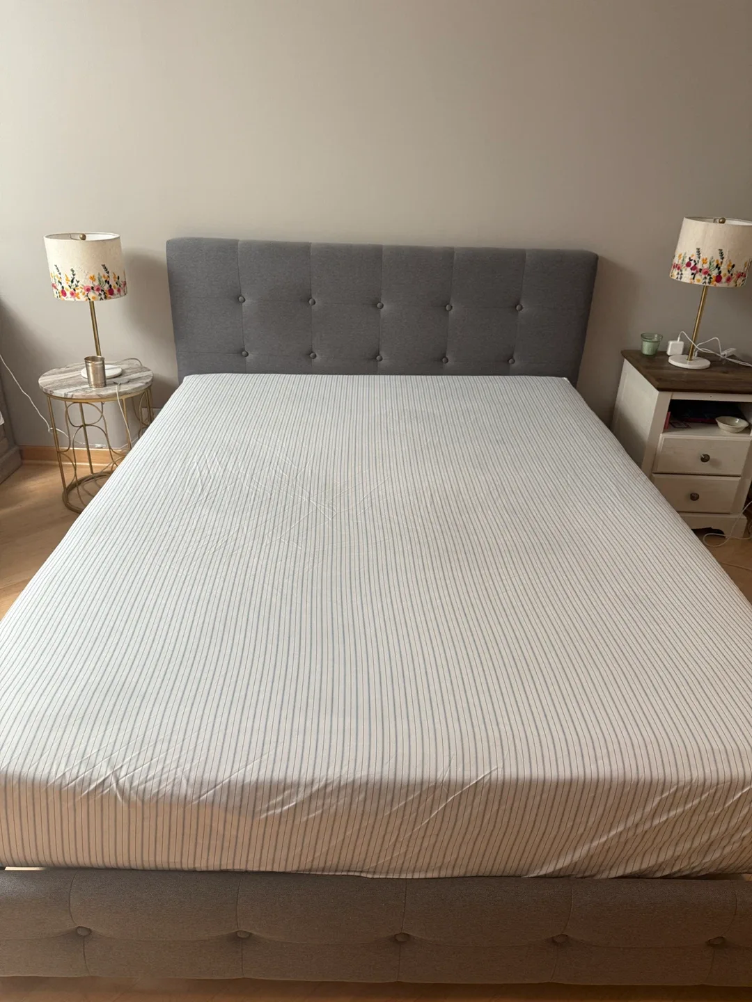Bed Frame and Mattress!!! image indicator(2)