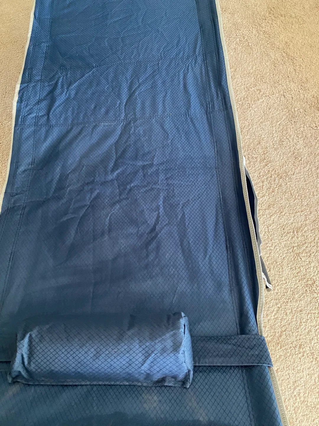 2 Almost New Folding Camping Cots 🥕 thumbnail