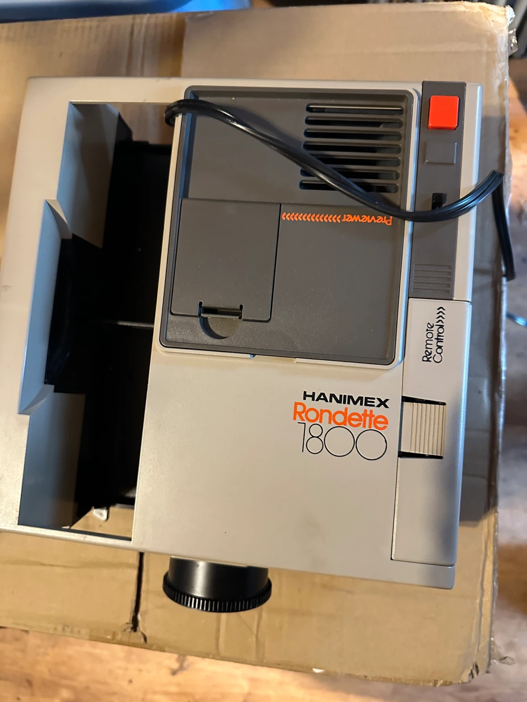 Hanimex Rondette 1800 Slide Projector
