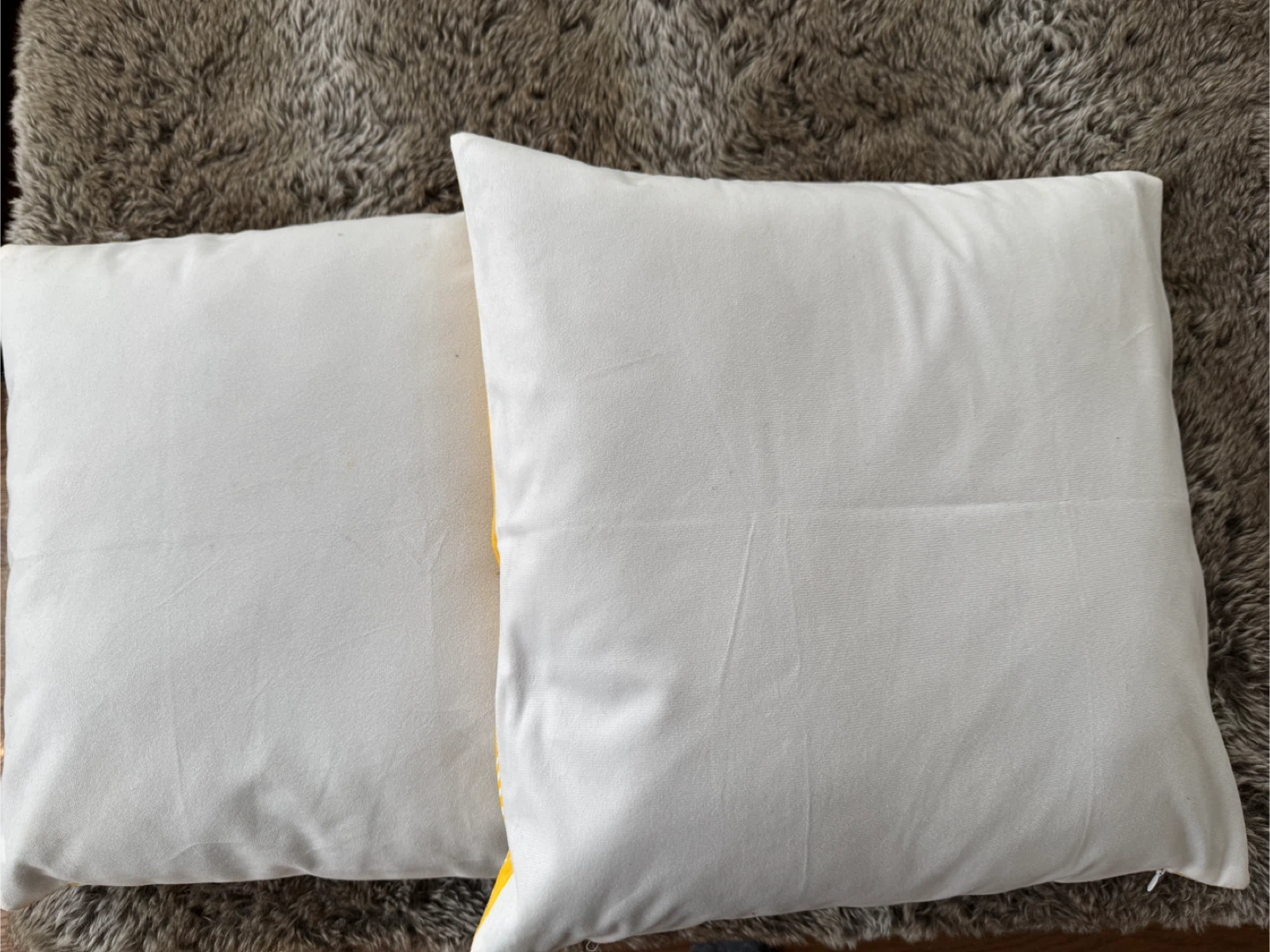 Set of 2 Yellow Decorative Throw Pillows 🥕 - photo 4