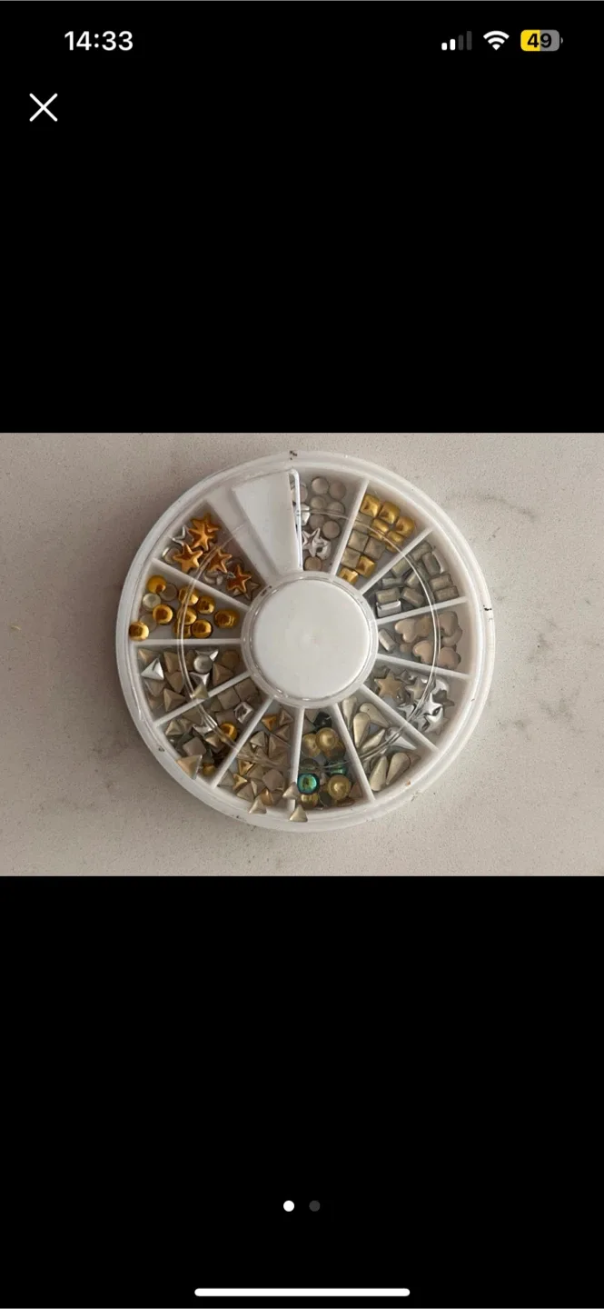 Nail Art Studs Wheel NEW thumbnail