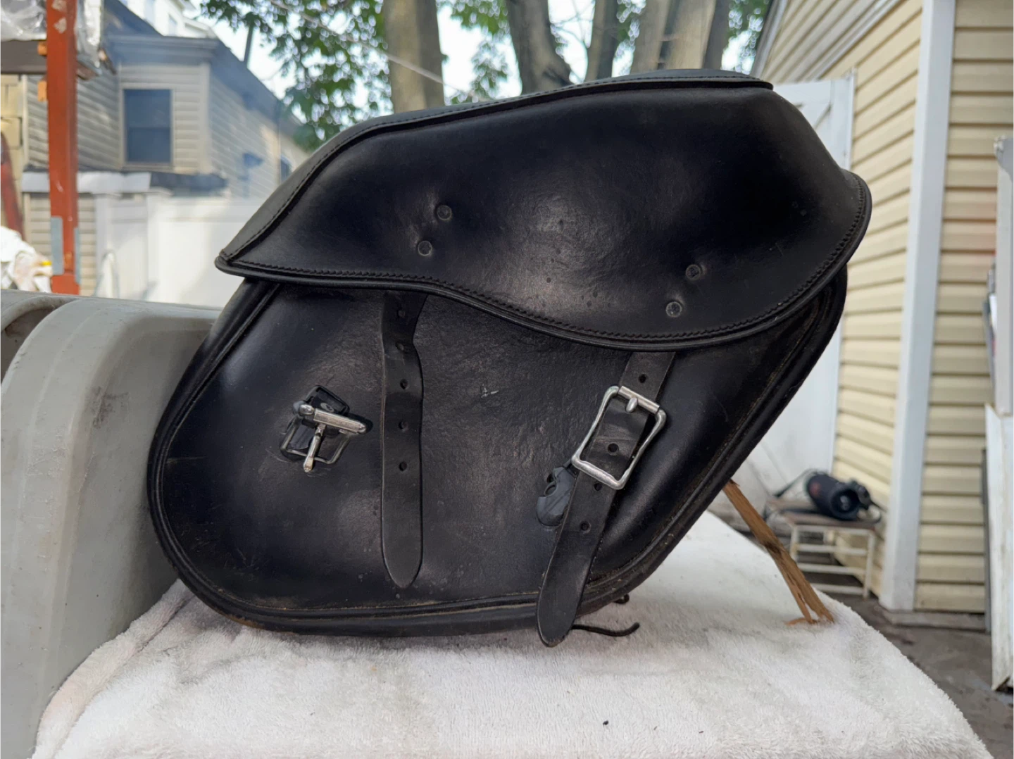 Motorcycle Saddlebags - Leather
