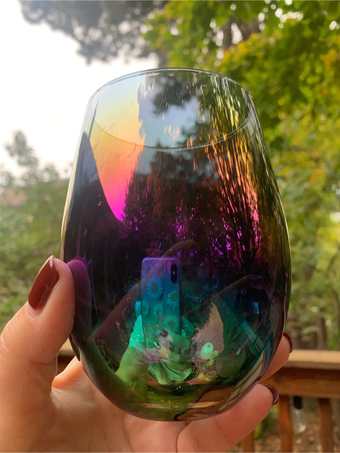 Iridescent Stemless Wine Glasses - Set of 2 image indicator(7)