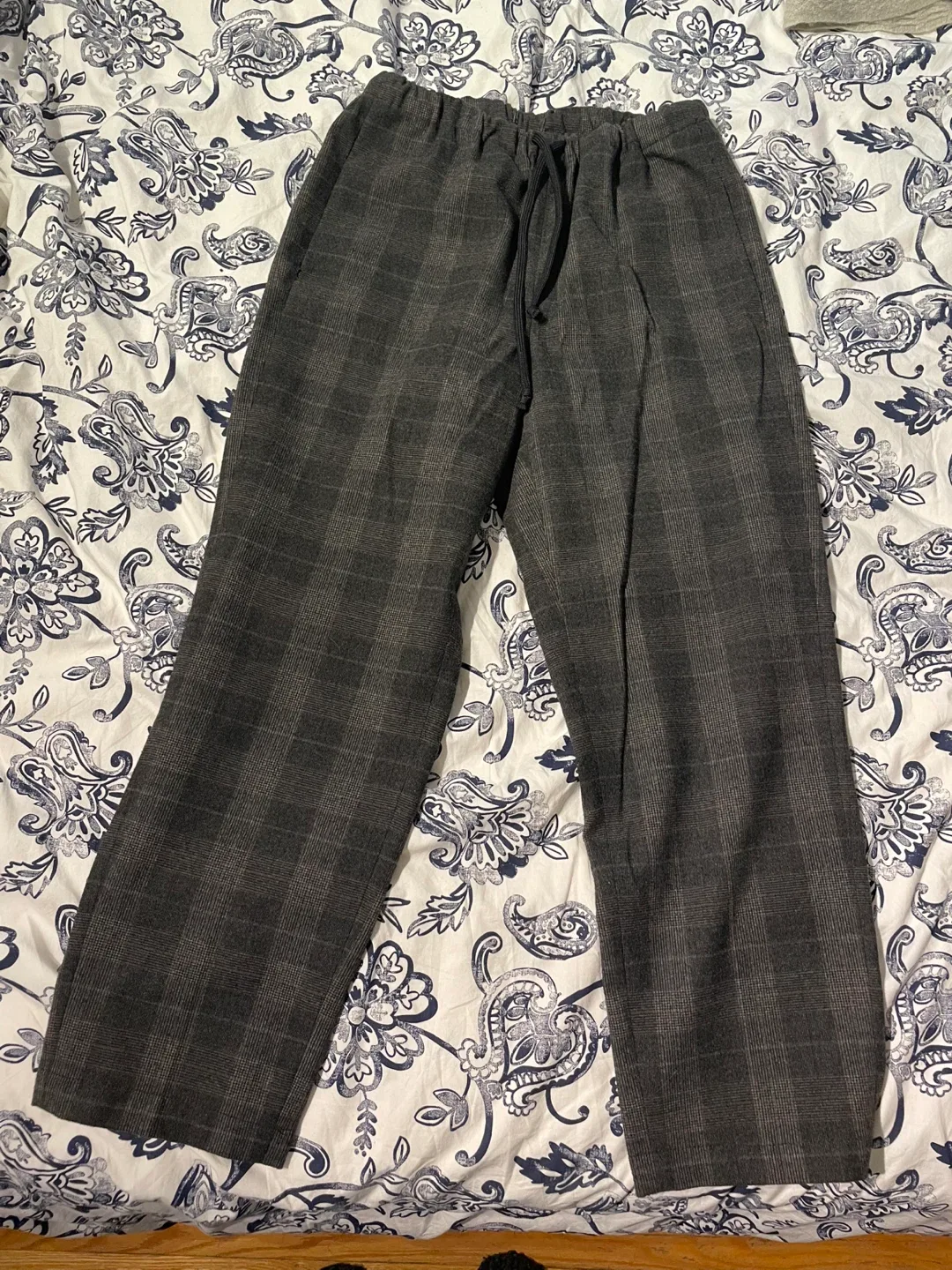 Aritzia Babaton Plaid Pants - Size S image indicator(5)