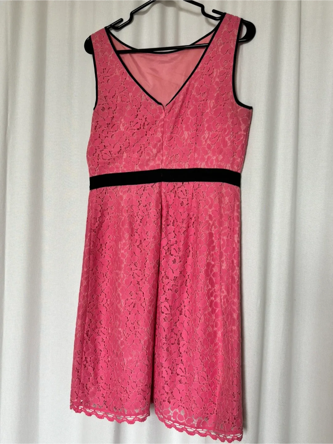 Chic by Jacob Pink Lace Dress - Size M/M image indicator(2)