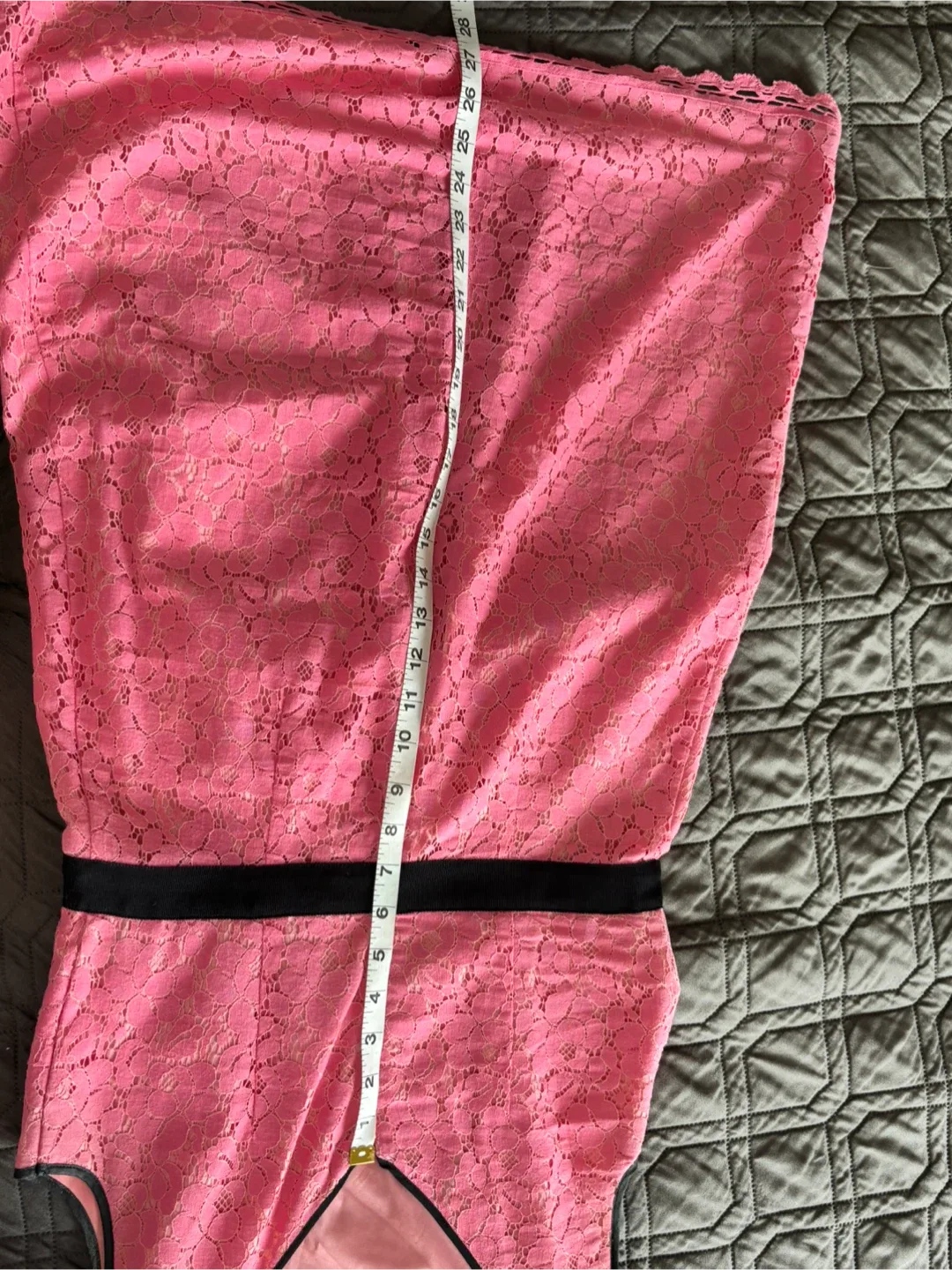 Chic by Jacob Pink Lace Dress - Size M/M image indicator(3)