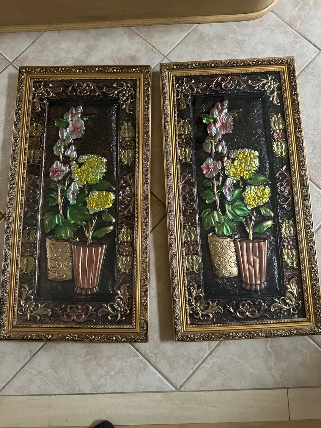 Set of 2 Framed Flower Wall Art thumbnail