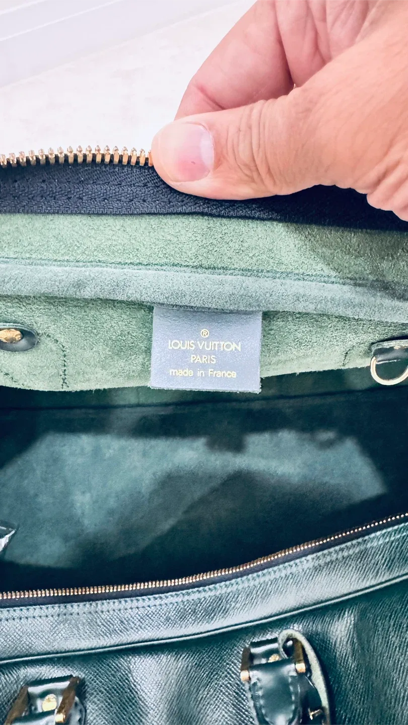 Louis Vuitton Keepall Bandouliere 50 Green image indicator(3)