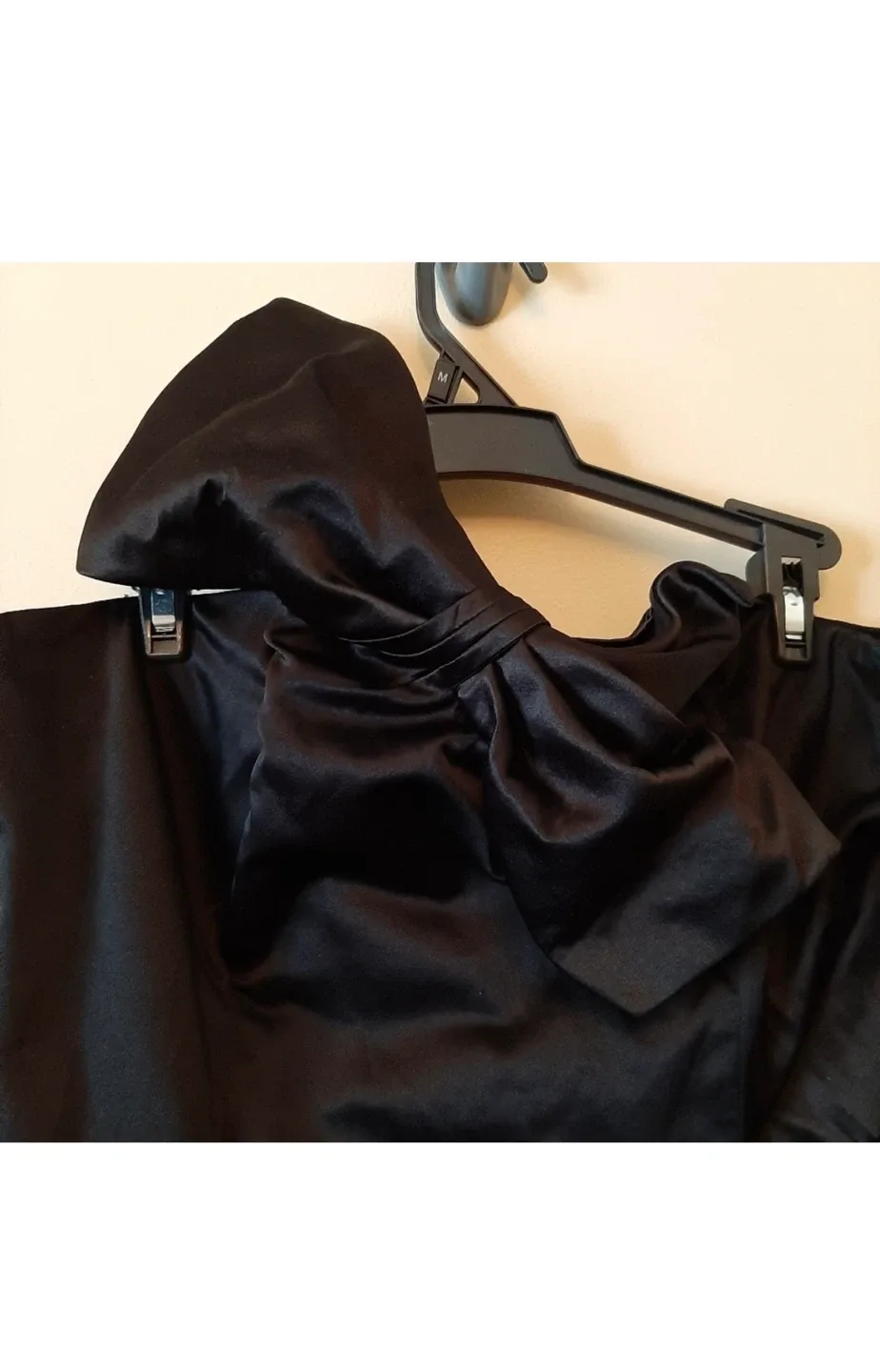 Kate Young Black Strapless Bow Dress with pockets. Size 12. image indicator(3)