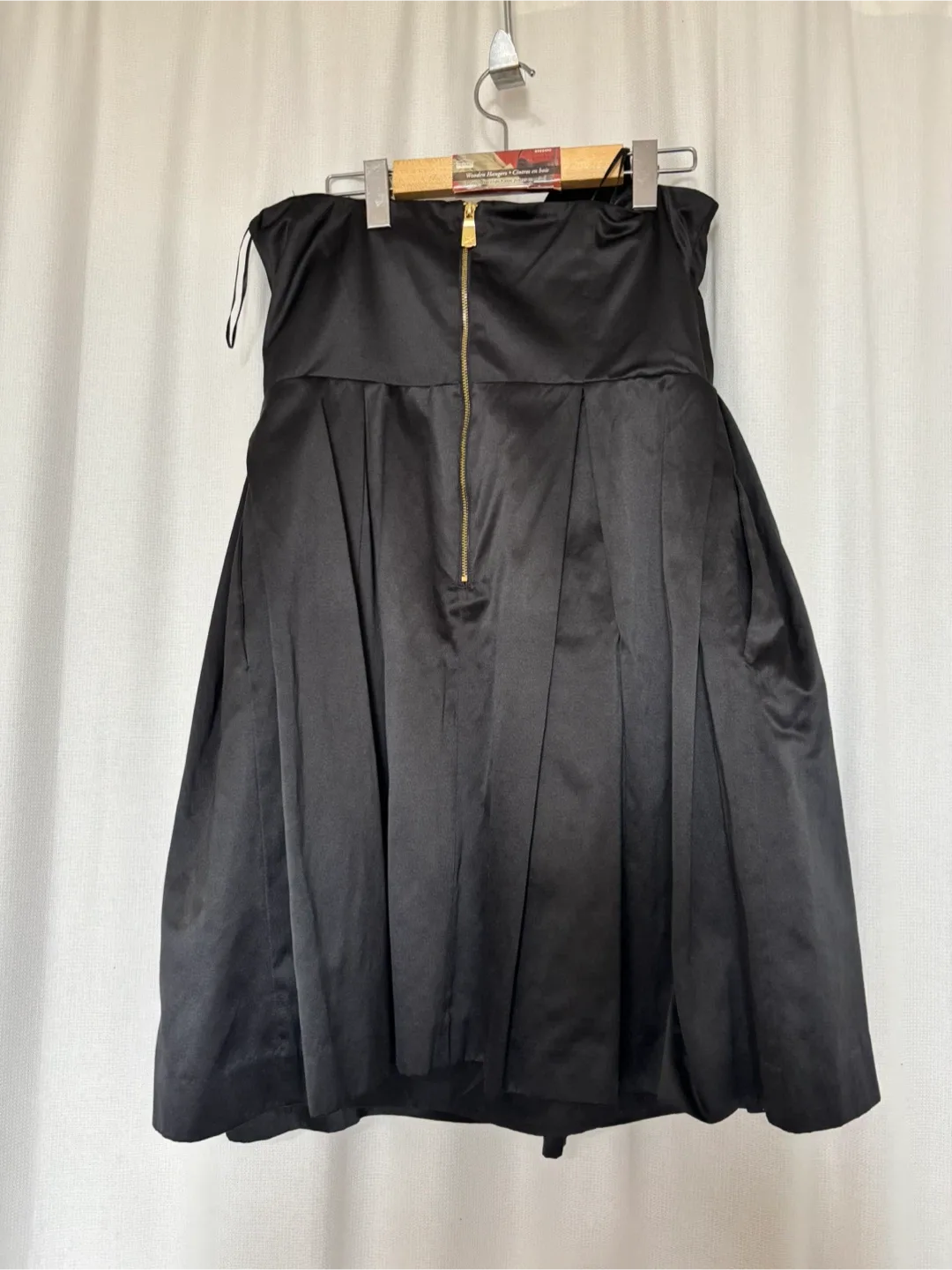 Kate Young Black Strapless Bow Dress with pockets. Size 12. image indicator(4)