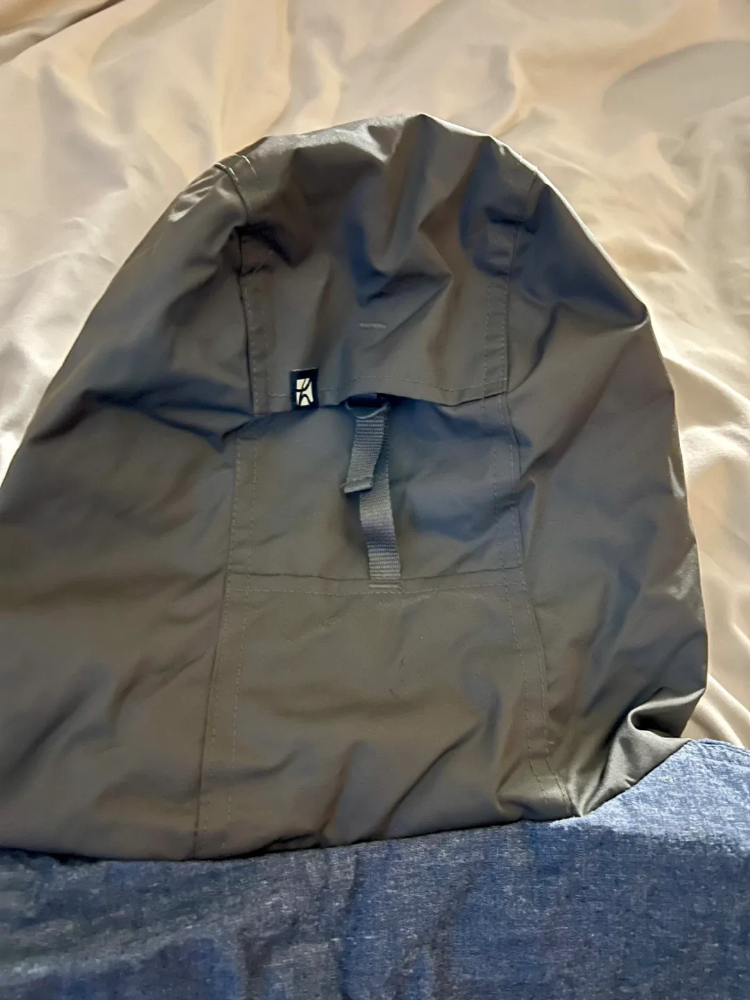 Holden Black & Blue men’s Jacket image indicator(3)