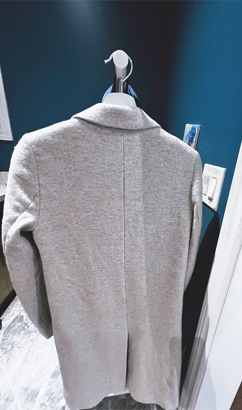 COS Gray Wool-Cashmere Coat (Size S / 2) – Elegant & Minimalist image indicator(3)