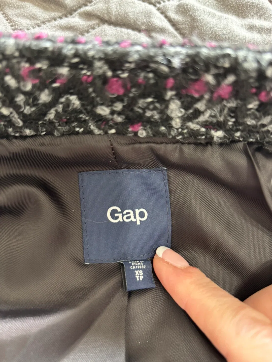 GAP Black Tweed Blazer - Size XS image indicator(6)