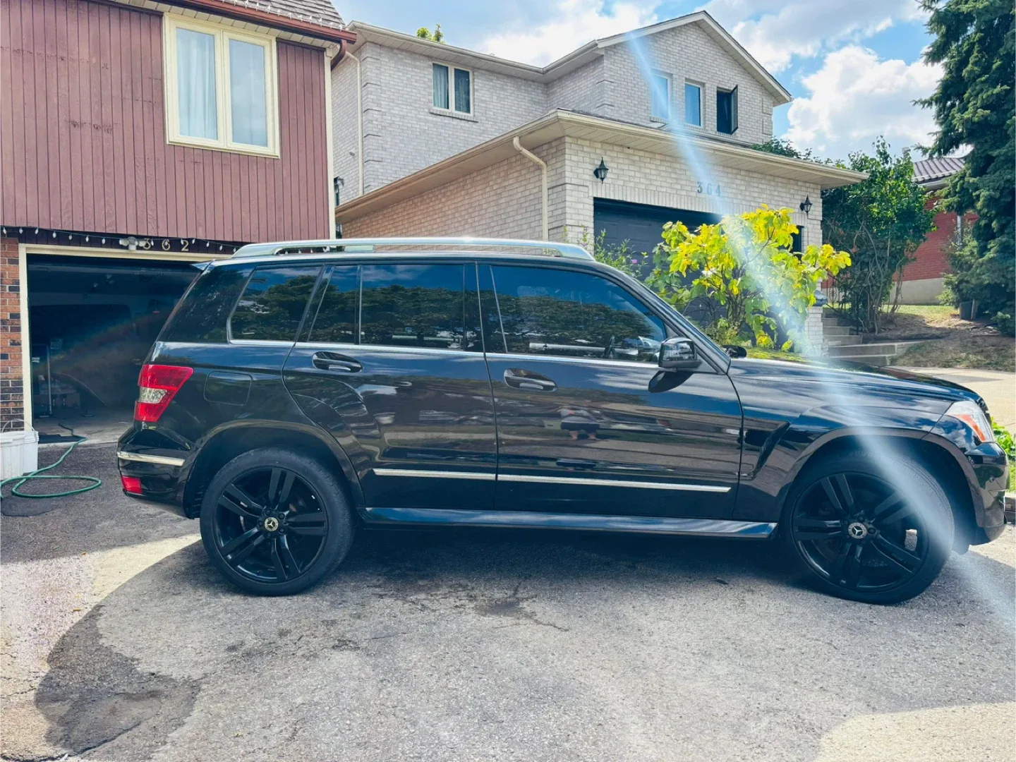 Mercedes-Benz GLK 350 Black SUV image indicator(4)