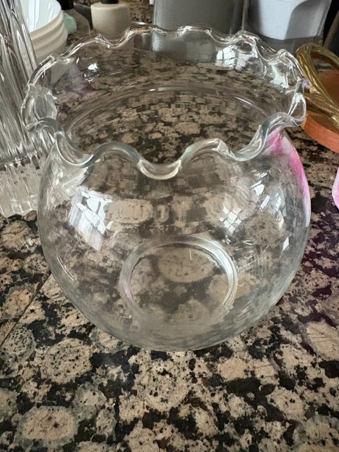 Clear Glass Vase and Bowl image indicator(3)
